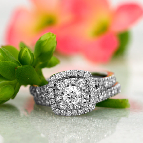 Jewellery photography thumbnail